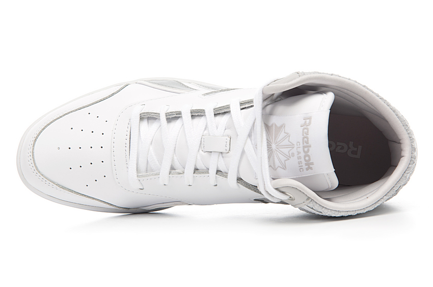 RARE Sepatu Reebok BB7700 hotsell Bling Mid